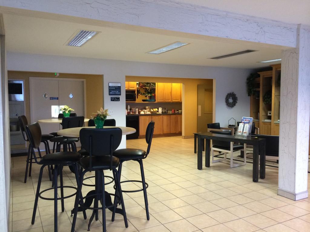 Americas Best Value Inn & Suites - Bluffton Eksteriør bilde