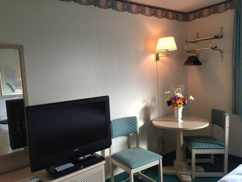 Americas Best Value Inn & Suites - Bluffton Eksteriør bilde