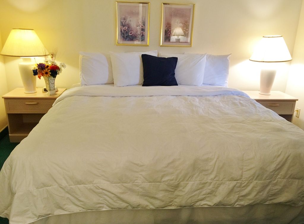 Americas Best Value Inn & Suites - Bluffton Rom bilde