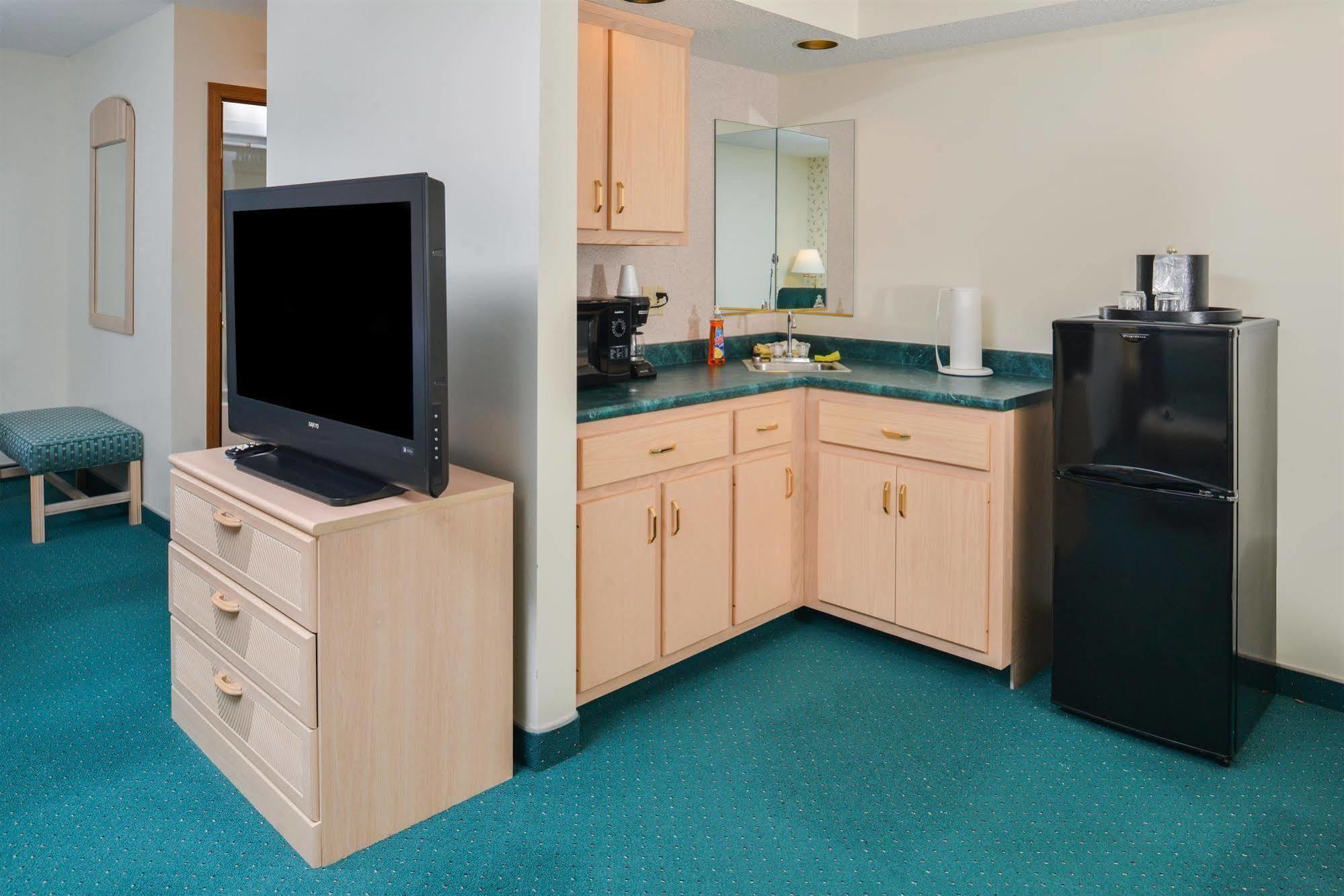 Americas Best Value Inn & Suites - Bluffton Eksteriør bilde